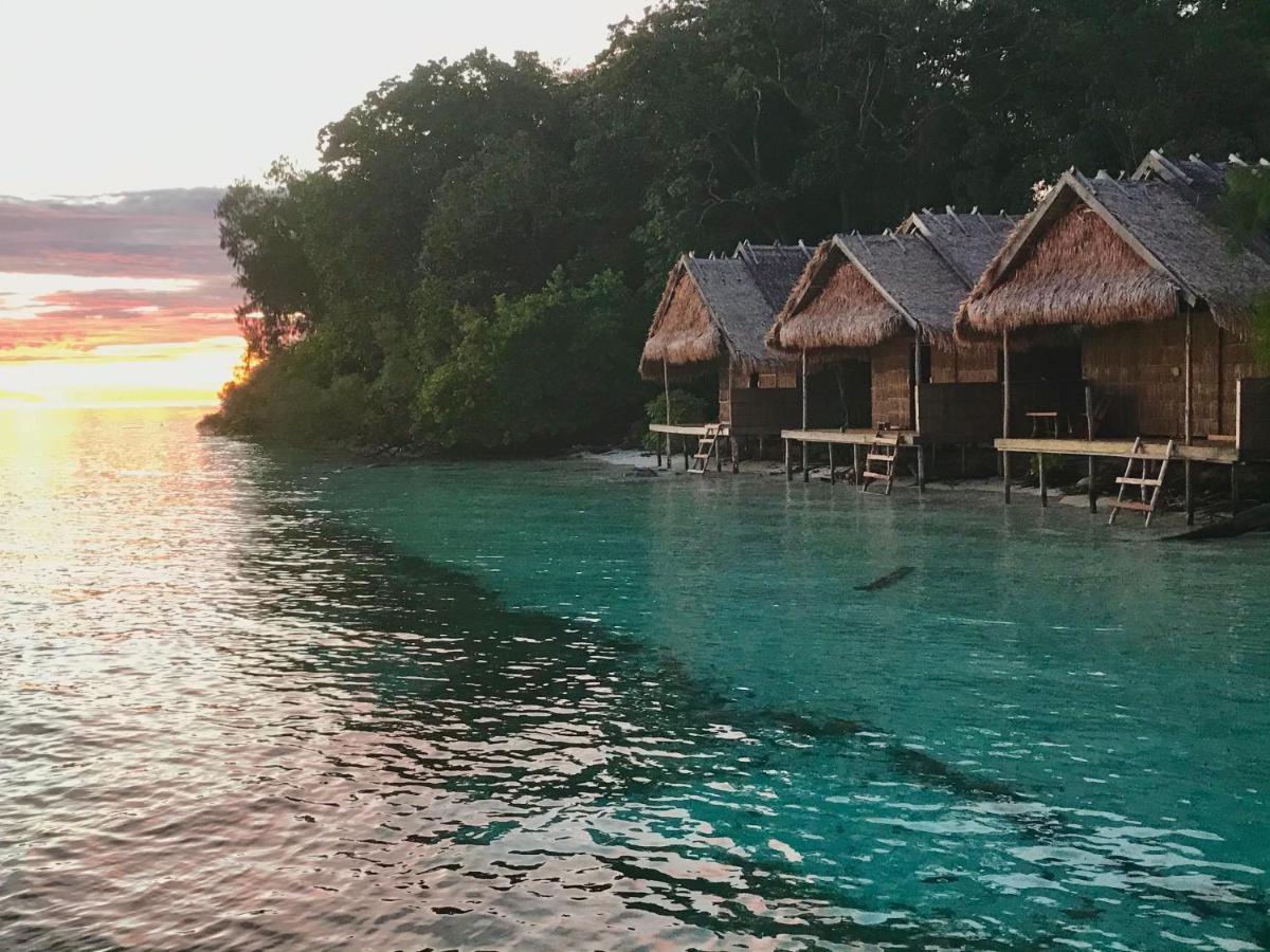 Tabari Dive Lodge Pulau Mansuar Buitenkant foto