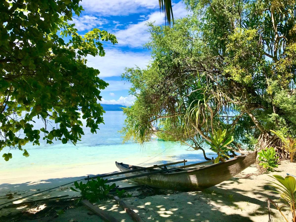 Tabari Dive Lodge Pulau Mansuar Buitenkant foto