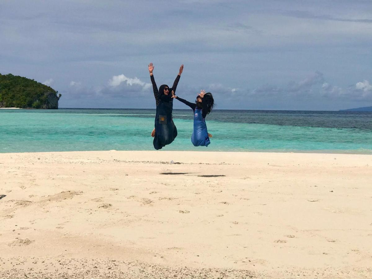 Tabari Dive Lodge Pulau Mansuar Buitenkant foto